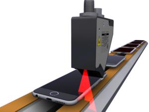 2D 3D AP820 laser scanning a smartphone