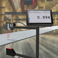 Laser sensor dual thickness measurement